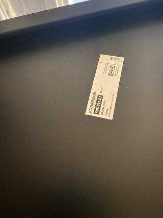 Mesita auxiliar IKEA negra