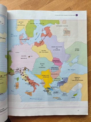 Geografía e historia, 2 ESO serie Descubre