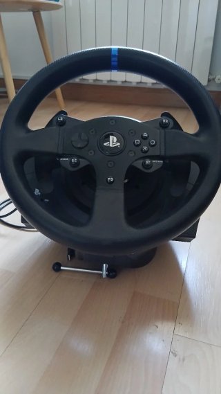 Thrustmaster T300 RS Servo Base + regalo volante