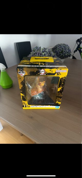 Figura Zenitsu Agatsuma Ichiban Kuji B Prize