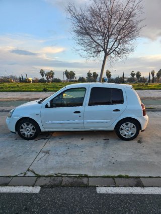 Renault Clio 2005