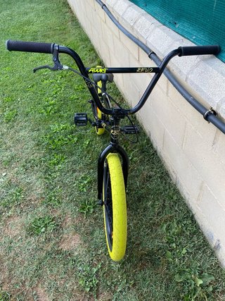 Bicicleta BMX Radio Revo Negra 20”