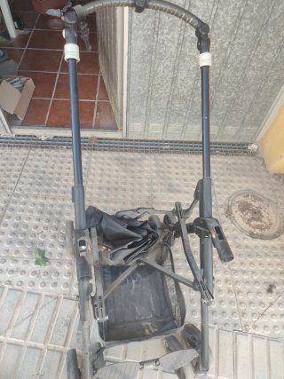Cochecito bebé con silla de coche
