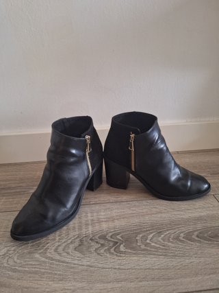Botines Stradivarius Negros Tacón Bloque Talla 40