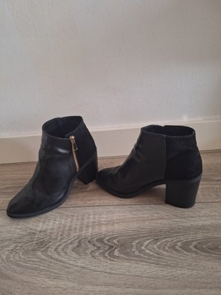 Botines Stradivarius Negros Tacón Bloque Talla 40
