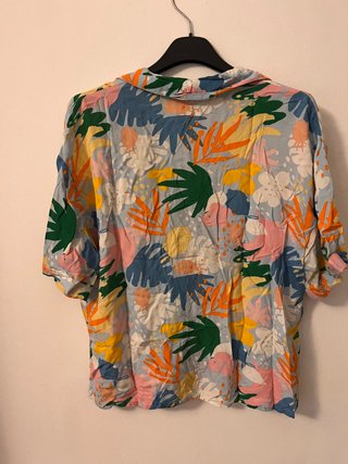 Camisa Stradivarius Estampada Talla S