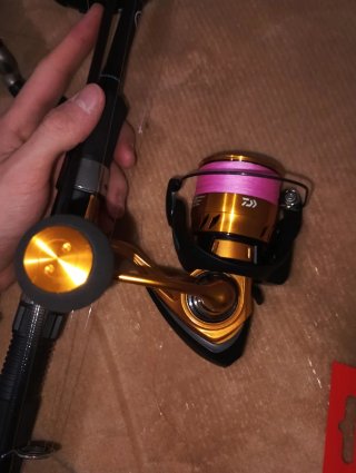 Carrete de pesca Daiwa 3000