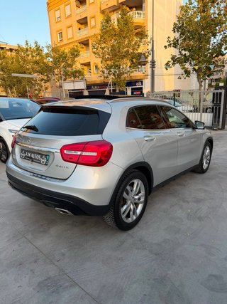 Mercedes-Benz GLA 2013