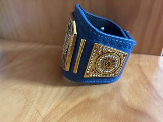 Cinturón WWE Universal Championship Pequeño