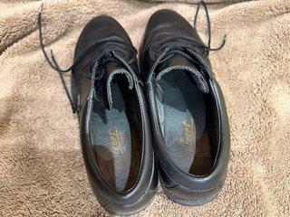 Lote 2 pares zapatos sport-vestir negros