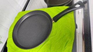 Sartén para crepes negra