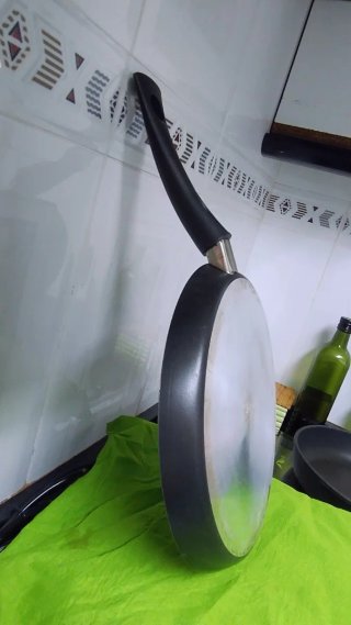 Sartén para crepes negra