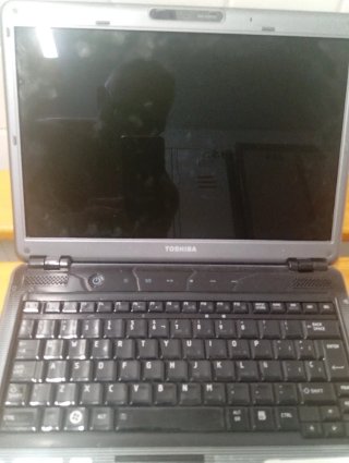 Portátil Toshiba Negro/Gris