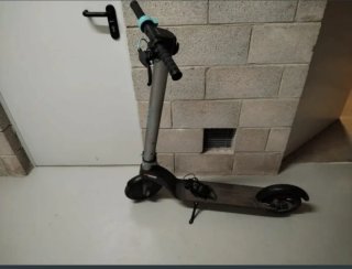 Patinete Eléctrico Cecotec Bongo Serie A 700W