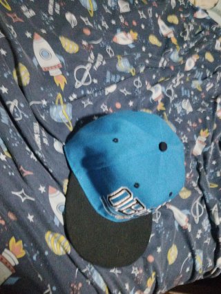 Gorra OBEY azul y negra