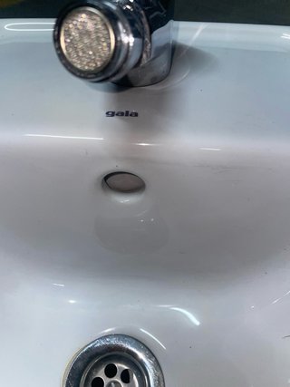 Bidé Gala blanco con grifo y válvula