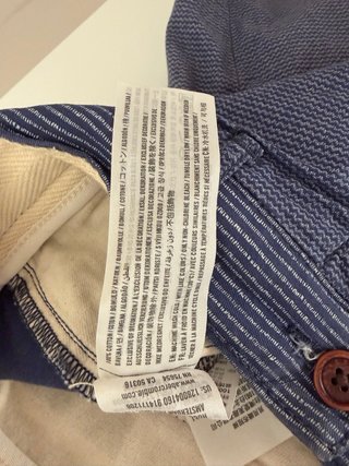 Pantalón corto Abercrombie & Fitch T30