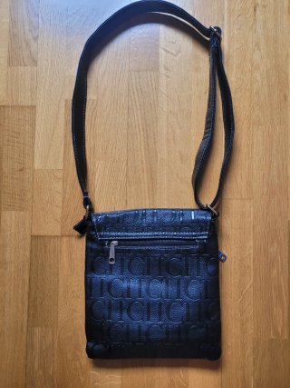 Bolso bandolera negro CH