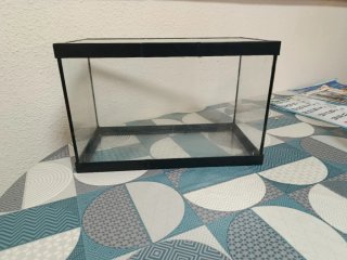 Acuario 20L Negro y Transparente