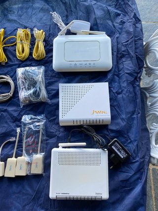 3 Routers ADSL + Cables Ethernet