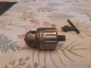 Broquero Jacobs con llave