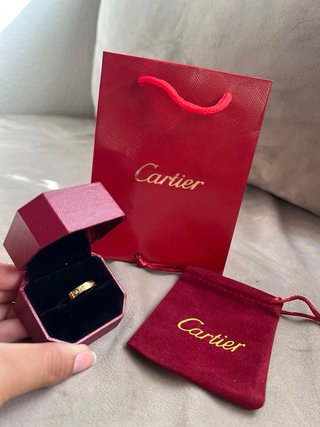 Anillo Love inspo Cartier Oro