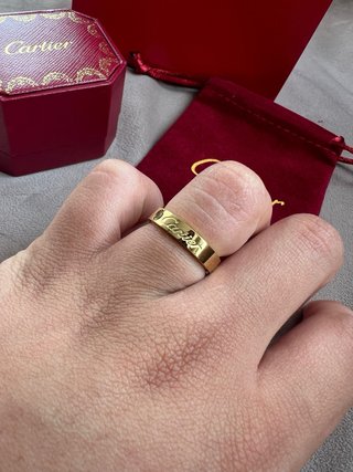 Anillo Love inspo Cartier Oro