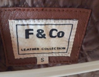 Chaqueta de cuero F & Co marrón