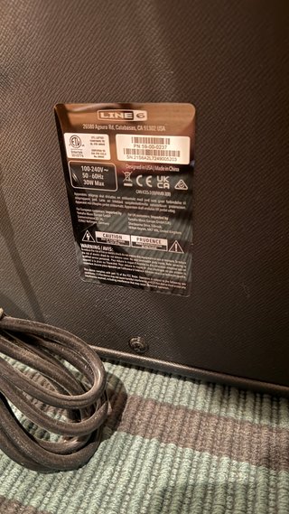 Guitarra Eléctrica Negra + Amplificador