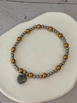 Pulsera con charm de corazón