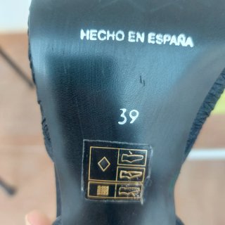 Zapatos de fiesta Moda Jam. Talla 39