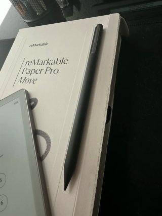 Tablet reMarkable Paper Pro Move con pennino