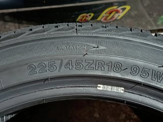 NEUMÁTICOS 225/45 ZR18 TODO ESTACIONES