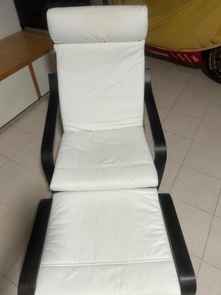 Butaca Ikea Madera Negra y Tela Blanca