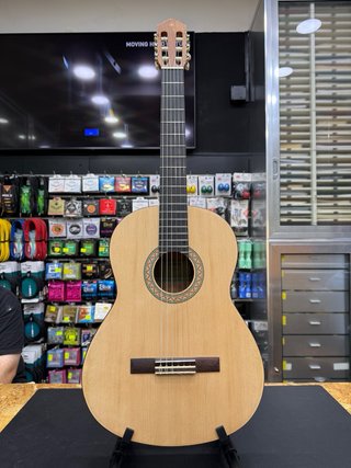 Chitarra Classica Yamaha C40M Nuova