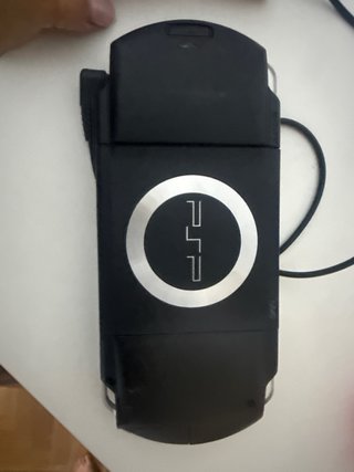 Consola PSP Sony Negra sin cargador, en funda