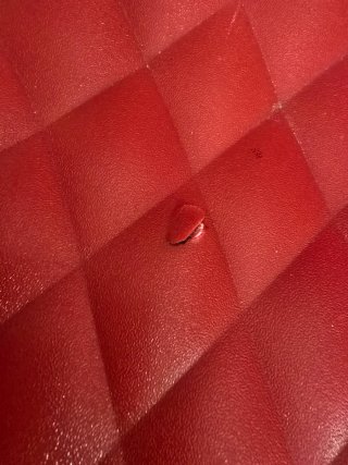 Silla de oficina roja y negra Pequeña lasta