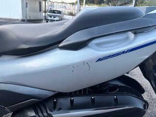 Zontes M125 Maxi Scooter (2024)