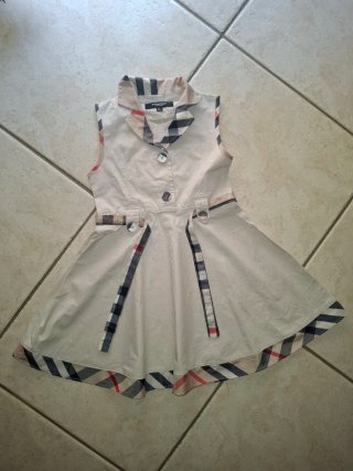Vestito Burberry bambina tg 46