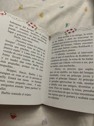Libro Barbie en el Lago de los Cisnes