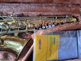 Saxofono Alto Yamaha YAS-23