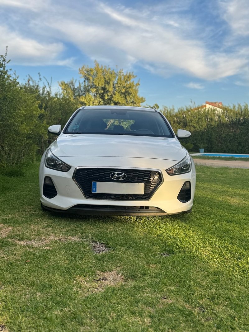 Hyundai i30 2017 - foto 1