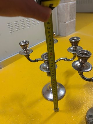 2 Candelabros antiguos de Alpaca Plateados.