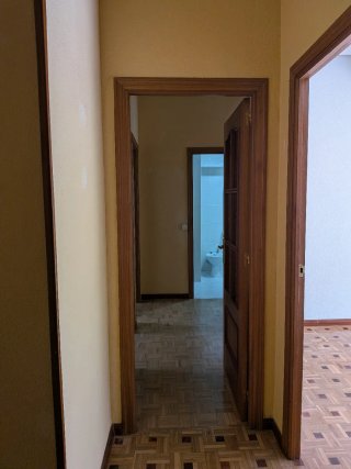 Puertas, ventanas y rodapiés - por reforma