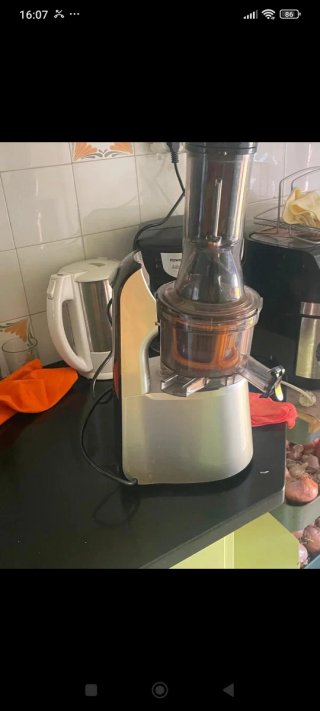 Extractor de jugos prensado en frío ofrece precio