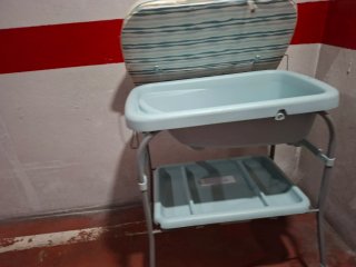 Bañera para bebé con soporte