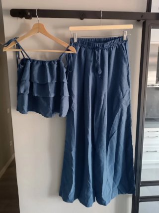 Conjunto Top y Pantalón Ancho Talla M
