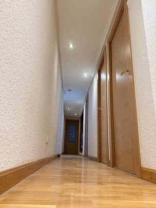 Suelo laminado, vinílico, composite