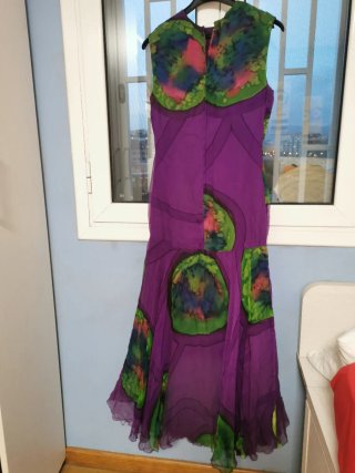 Vestido estampado estilo vintage morado y verde
