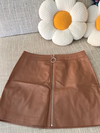 Minifalda marrón con cremallera